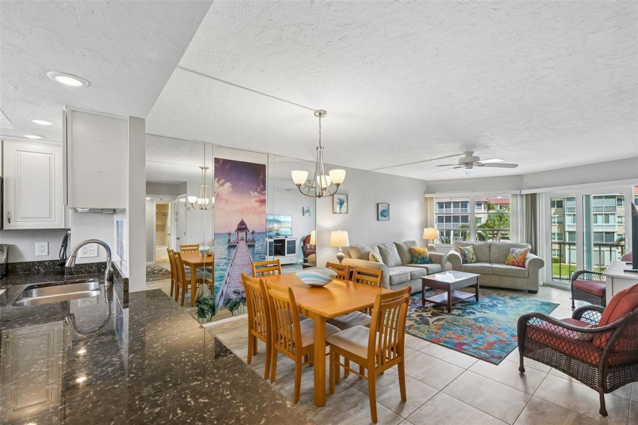 1257 S Portofino Drive, Unit 307, Sarasota, FL 34242 Photo