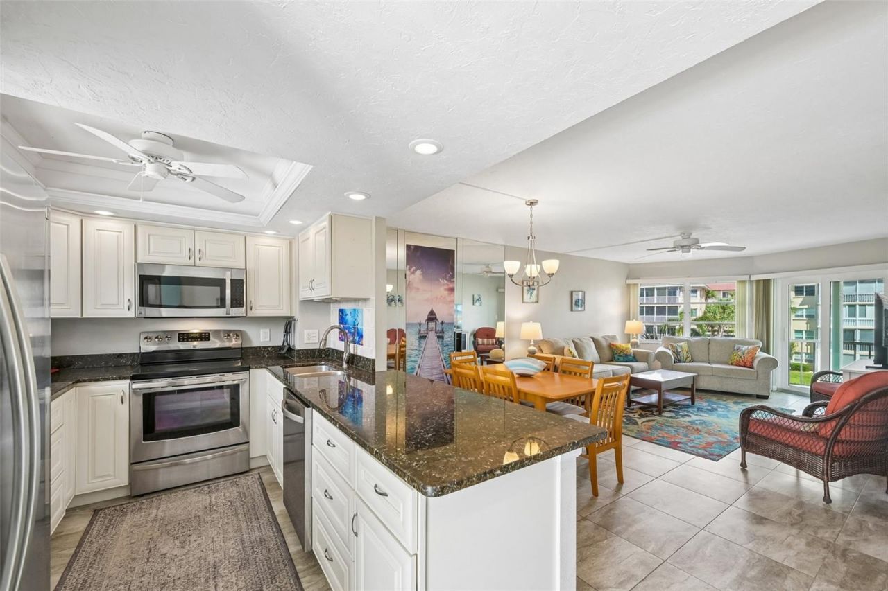1257 S Portofino Drive, Unit 307, Sarasota, FL 34242 Photo