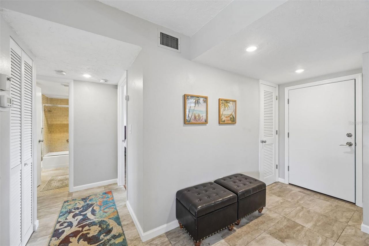 1257 S Portofino Drive, Unit 307, Sarasota, FL 34242 Photo