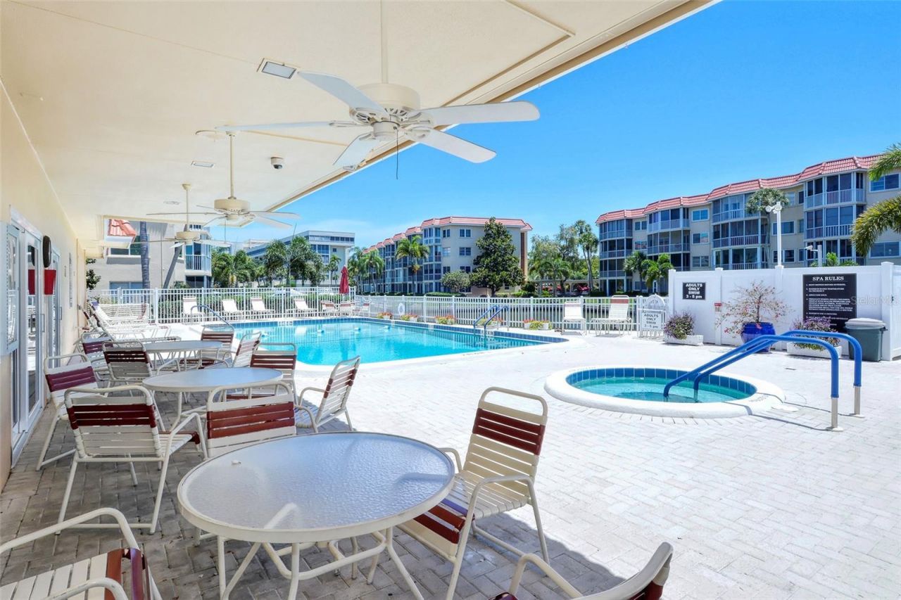 1257 S Portofino Drive, Unit 307, Sarasota, FL 34242 Photo