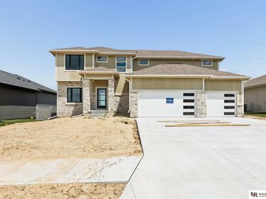 10911 N 161 Avenue, Bennington, NE 68007