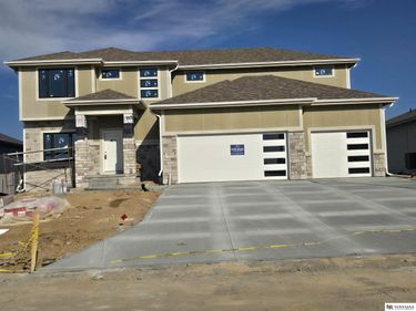 10911 N 161 Avenue, Bennington, NE 68007