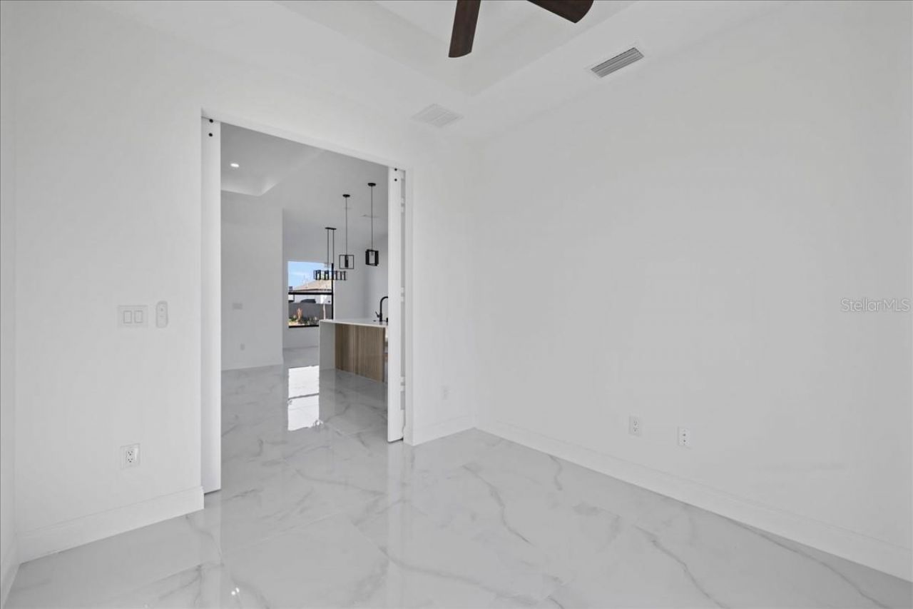 1501 NE 15th Terrace, Cape Coral, FL 33909 Photo