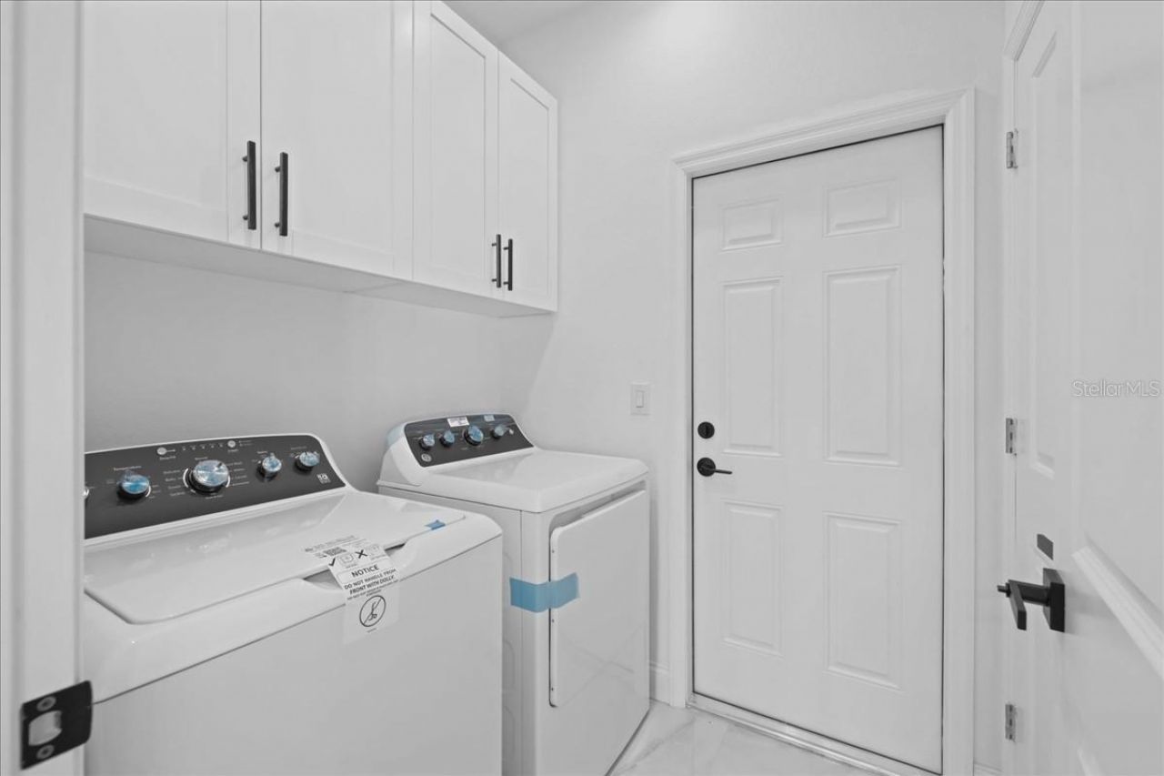 1501 NE 15th Terrace, Cape Coral, FL 33909 Photo