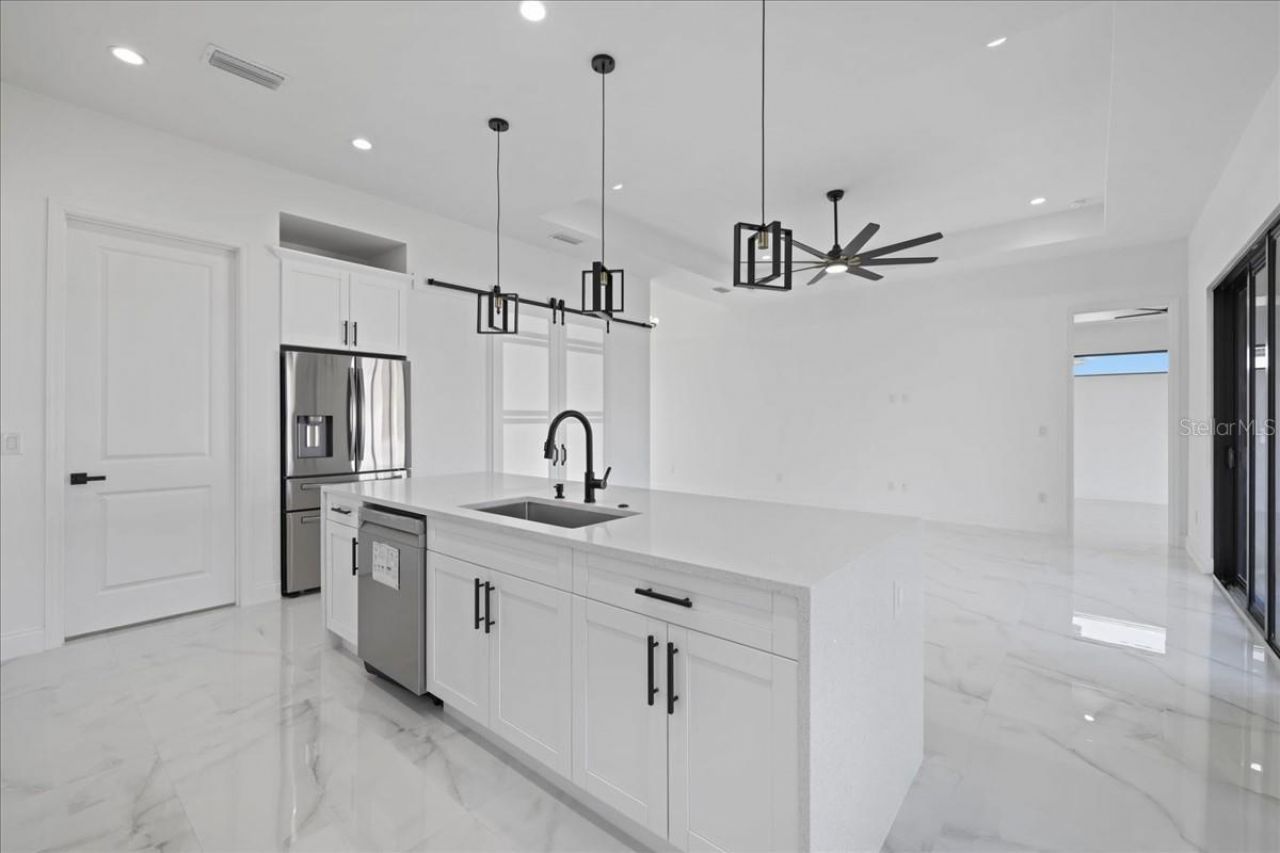 1501 NE 15th Terrace, Cape Coral, FL 33909 Photo