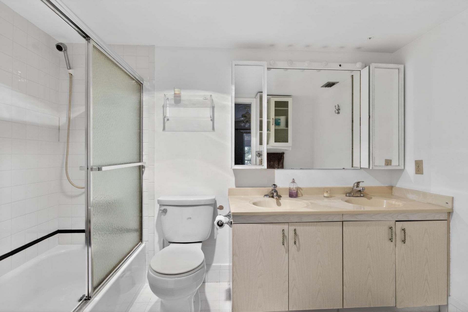 2003 Granada Drive, Unit L4, Coconut Creek, FL 33066 Photo