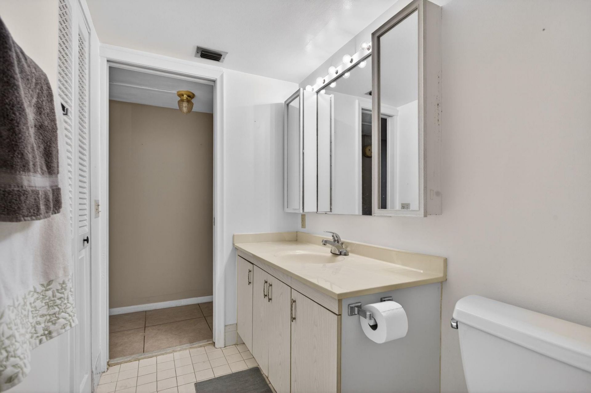 2003 Granada Drive, Unit L4, Coconut Creek, FL 33066 Photo