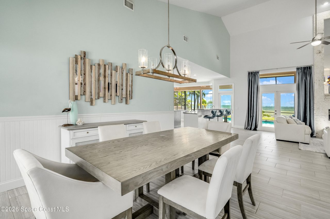 4070 S Tropical Trail, Merritt Island, FL 32952 Photo