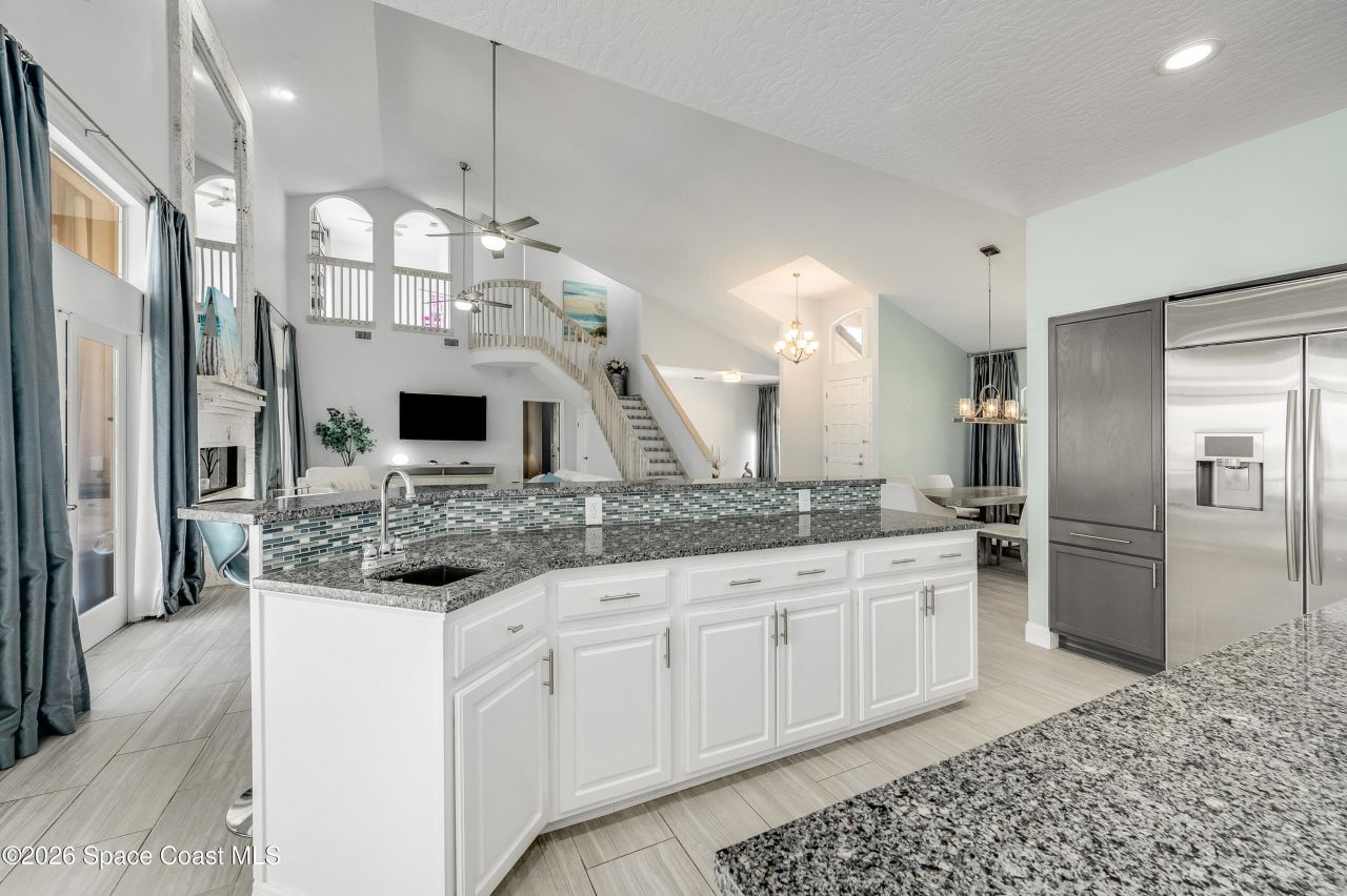 4070 S Tropical Trail, Merritt Island, FL 32952 Photo