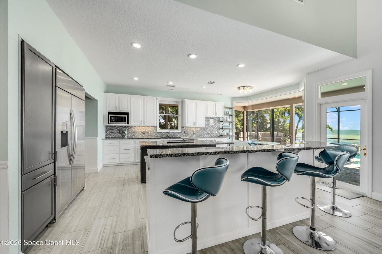 4070 S Tropical Trail, Merritt Island, FL 32952 Photo