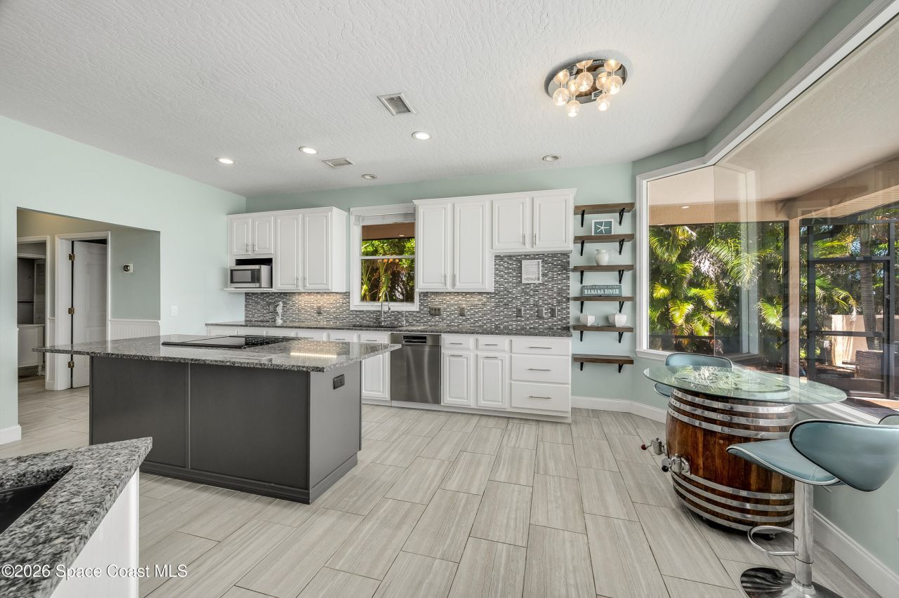 4070 S Tropical Trail, Merritt Island, FL 32952 Photo