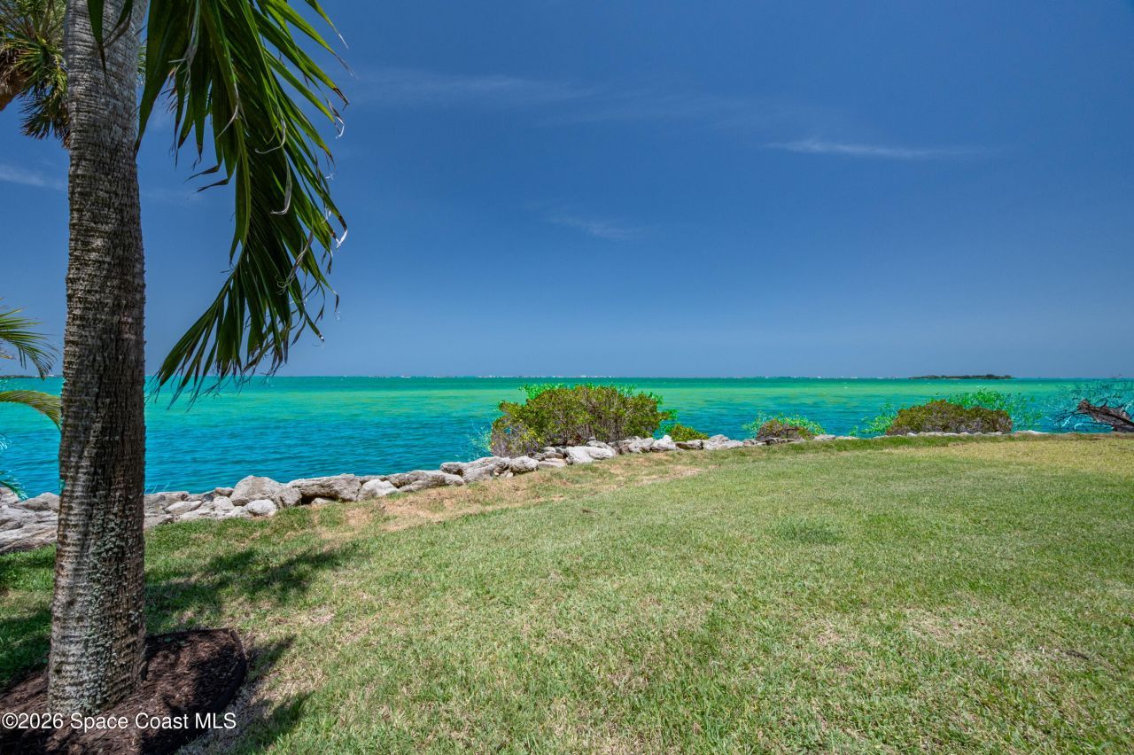 4070 S Tropical Trail, Merritt Island, FL 32952 Photo