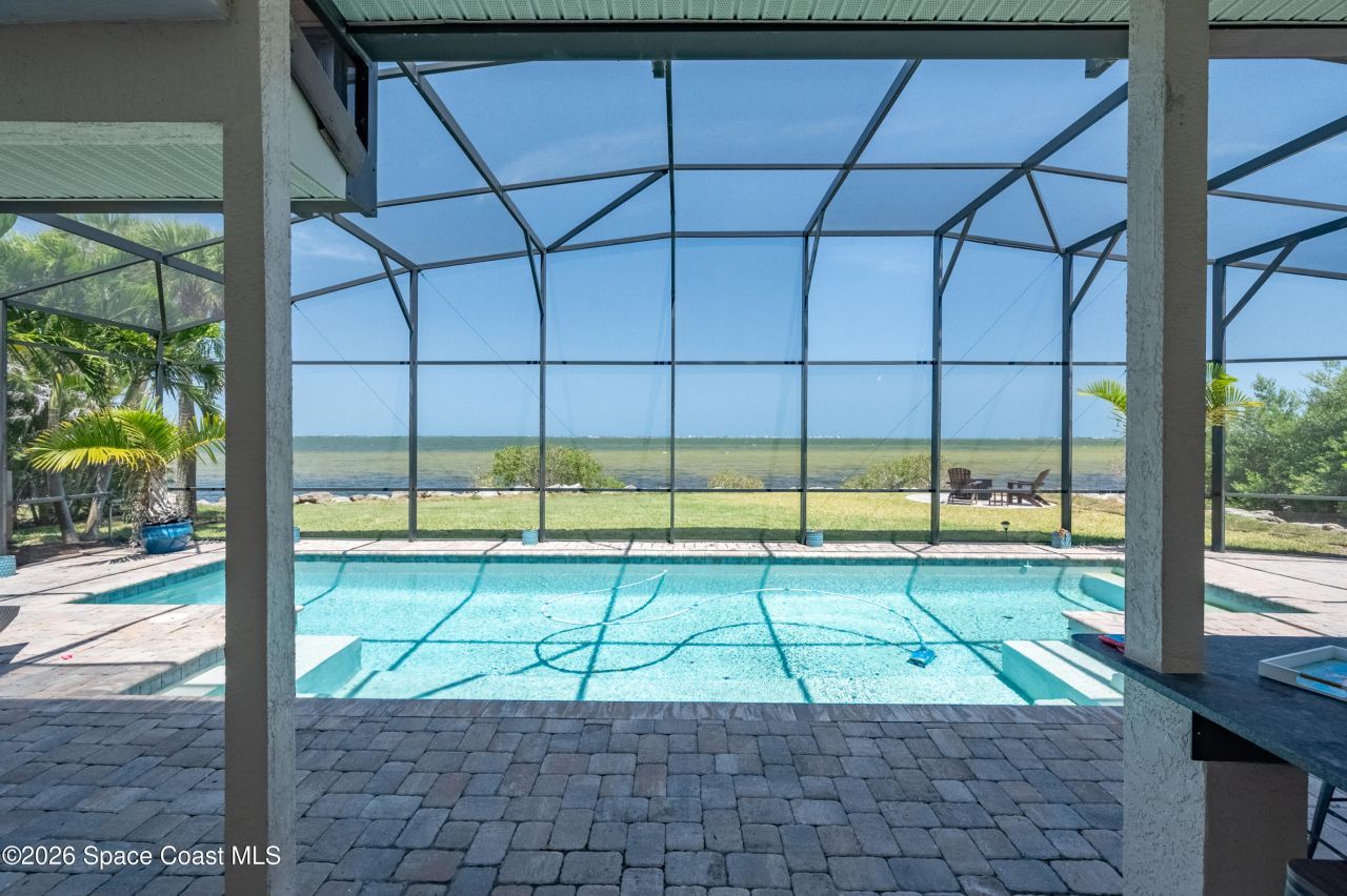 4070 S Tropical Trail, Merritt Island, FL 32952 Photo