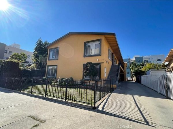 1433 N Bronson Avenue, Unit 6, Hollywood, CA 90028