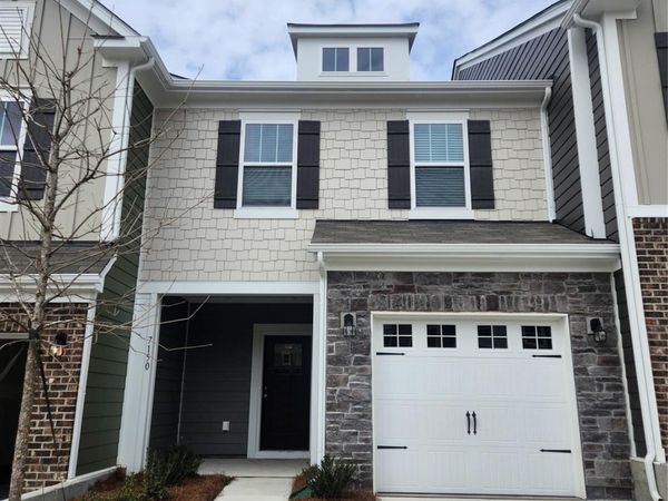 7150 Bentz Street, Charlotte, NC 28269