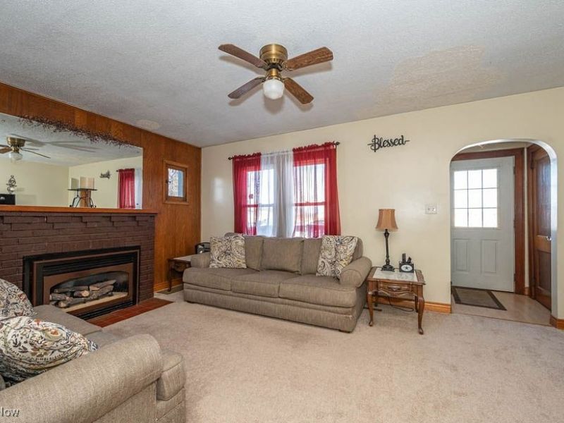 44897 State Route 14, Columbiana, OH 44408 Photo 2