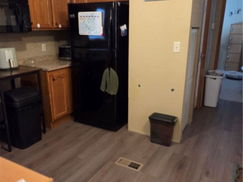 101 Irma Lane, Unit 101, Olmsted Falls, OH 44138 Photo 3