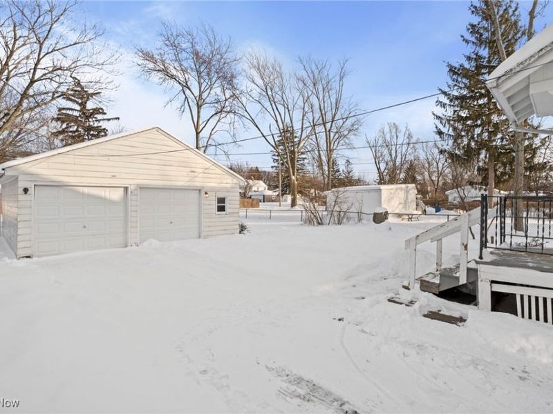 6693 Parma Park Boulevard, Parma Heights, OH 44130 Photo 31