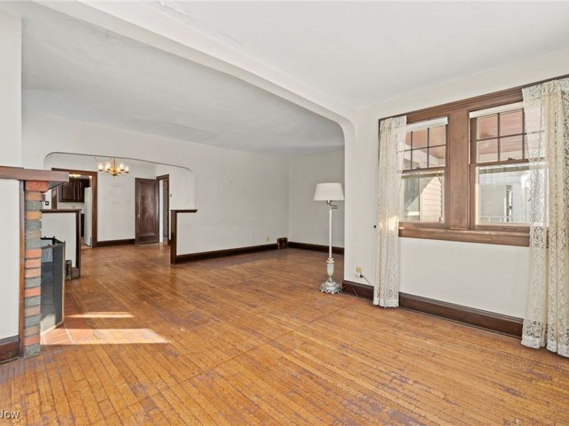 6693 Parma Park Boulevard, Parma Heights, OH 44130 Photo 9