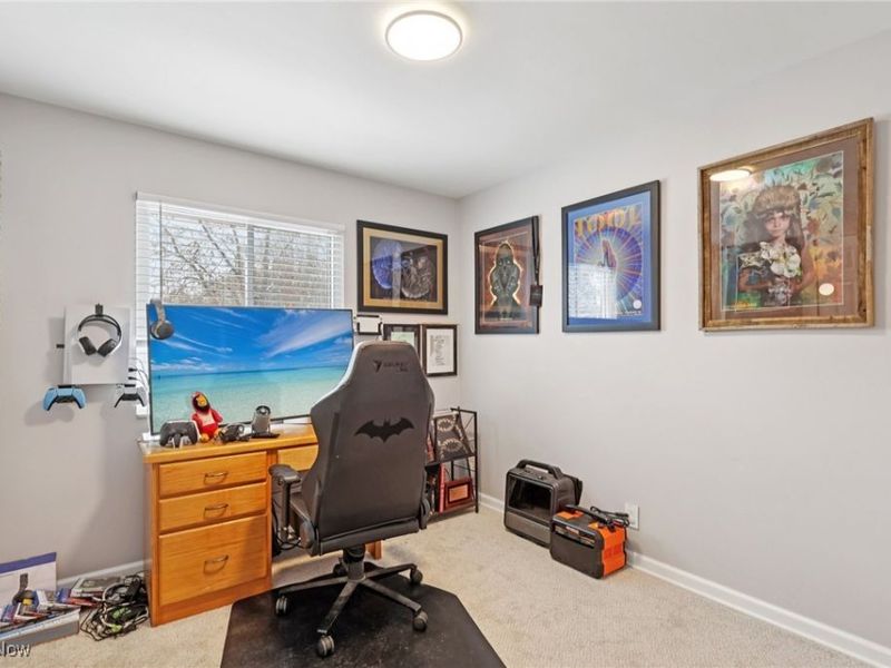 822 Castle Boulevard, Akron, OH 44313 Photo 12