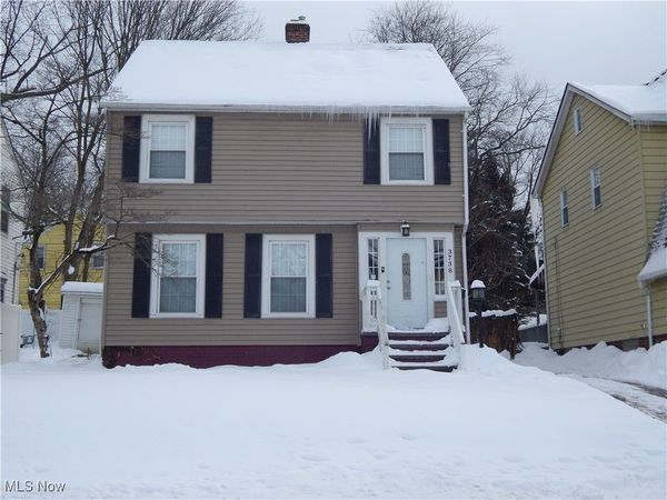 3738 Woodridge Road, Cleveland Heights, OH 44121