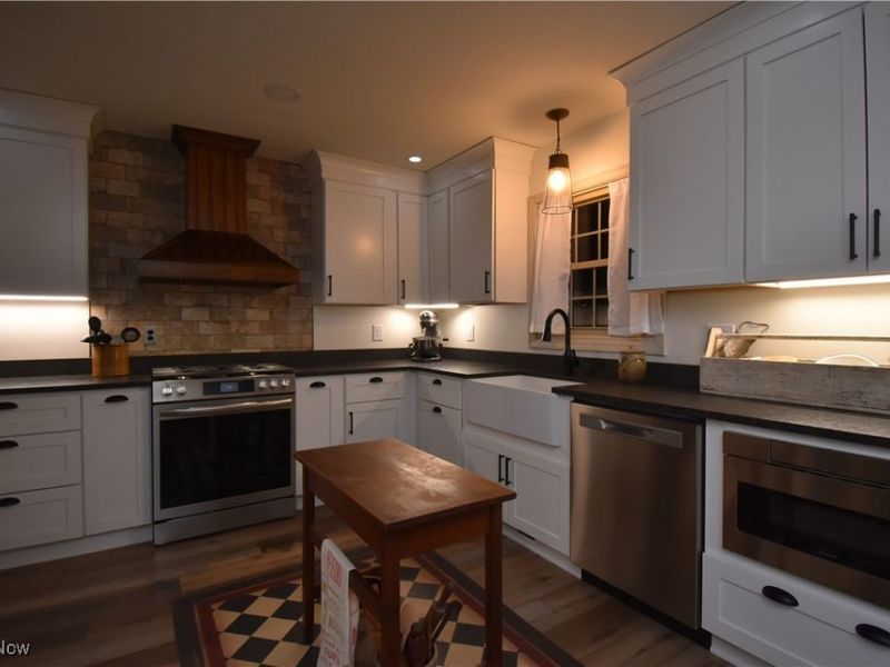 7058 Pine Grove Drive, Hubbard, OH 44425 Photo 23