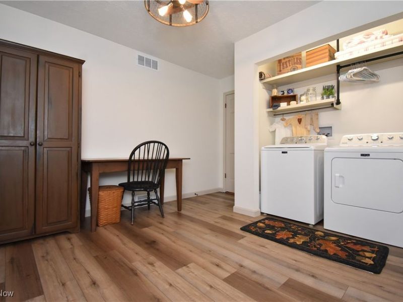 7058 Pine Grove Drive, Hubbard, OH 44425 Photo 42