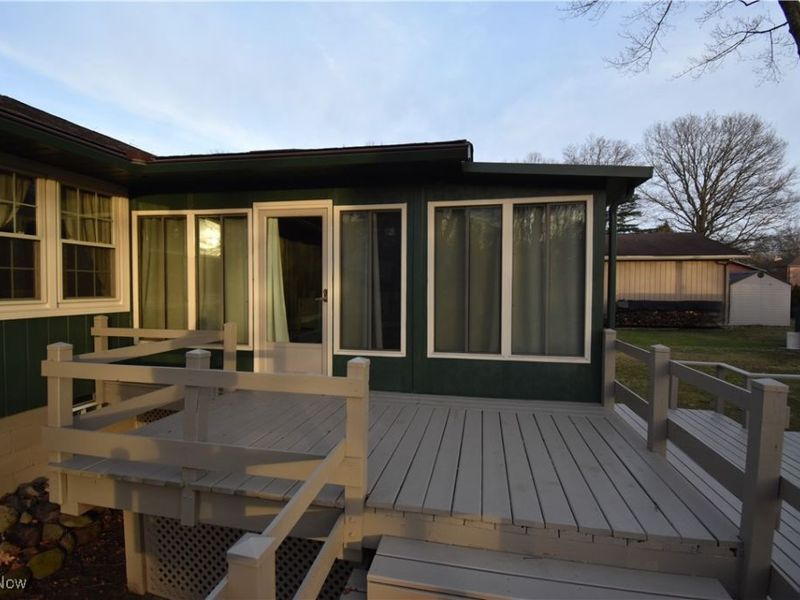 7058 Pine Grove Drive, Hubbard, OH 44425 Photo 47