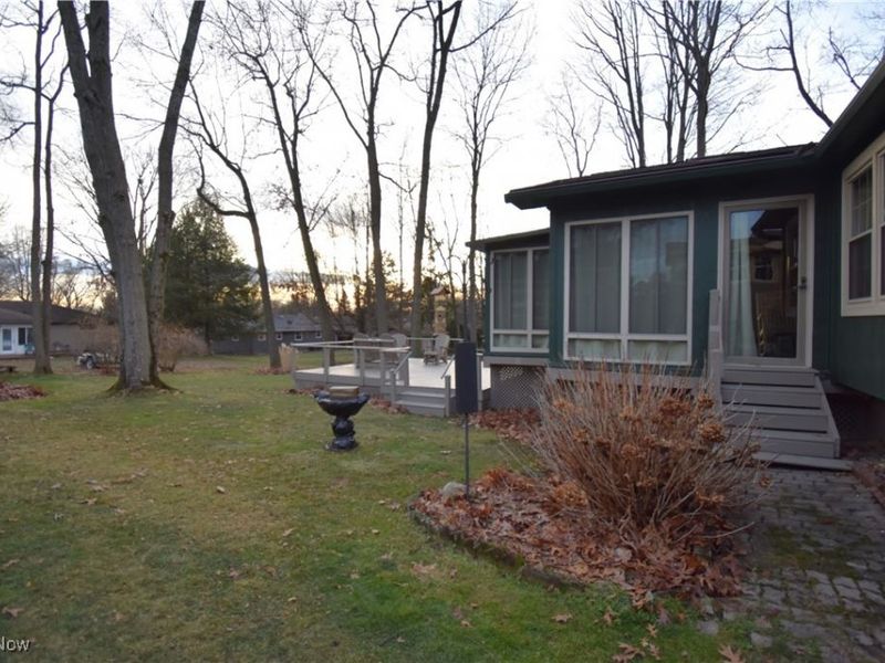 7058 Pine Grove Drive, Hubbard, OH 44425 Photo 48