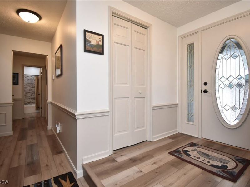 7058 Pine Grove Drive, Hubbard, OH 44425 Photo 7