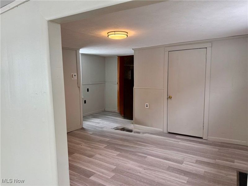 424 S Sycamore Street, Ravenna, OH 44266 Photo 18