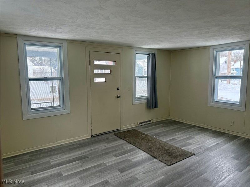 424 S Sycamore Street, Ravenna, OH 44266 Photo 6