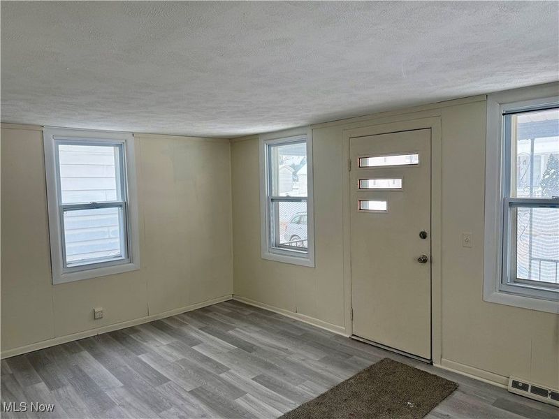 424 S Sycamore Street, Ravenna, OH 44266 Photo 7