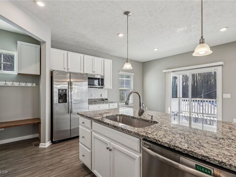 885 Sunrise Circle, Aurora, OH 44202 Photo 14