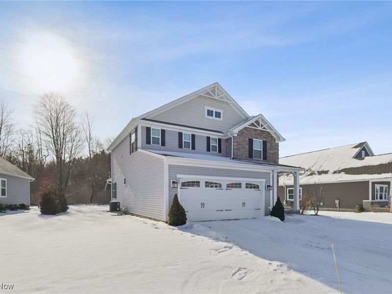 885 Sunrise Circle, Aurora, OH 44202 Photo 2