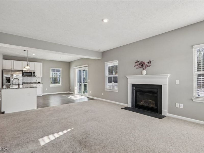 885 Sunrise Circle, Aurora, OH 44202 Photo 8