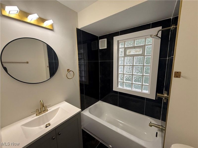 1278 W 102nd Street, Cleveland, OH 44102 Photo 11