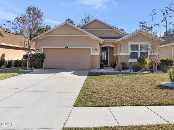 549 Champion Ridge Drive, Daytona Beach, FL 32124