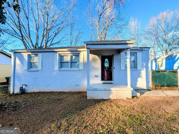 2533 Godfrey Drive NW, Atlanta, GA 30318