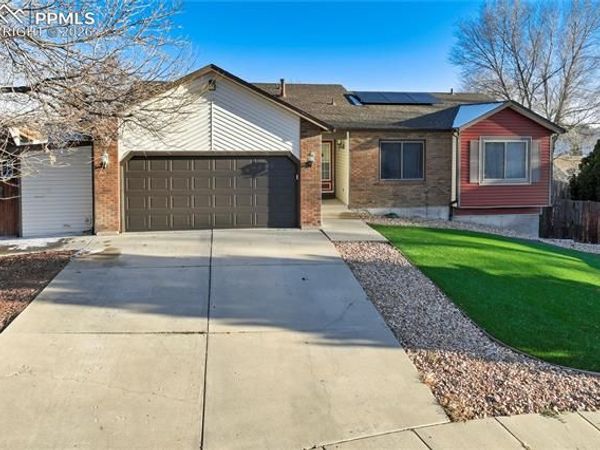 5425 Huxley Court, Colorado Springs, CO 80911