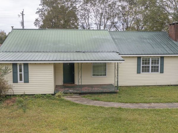 113 Pine Circle, Lagrange, GA 30241