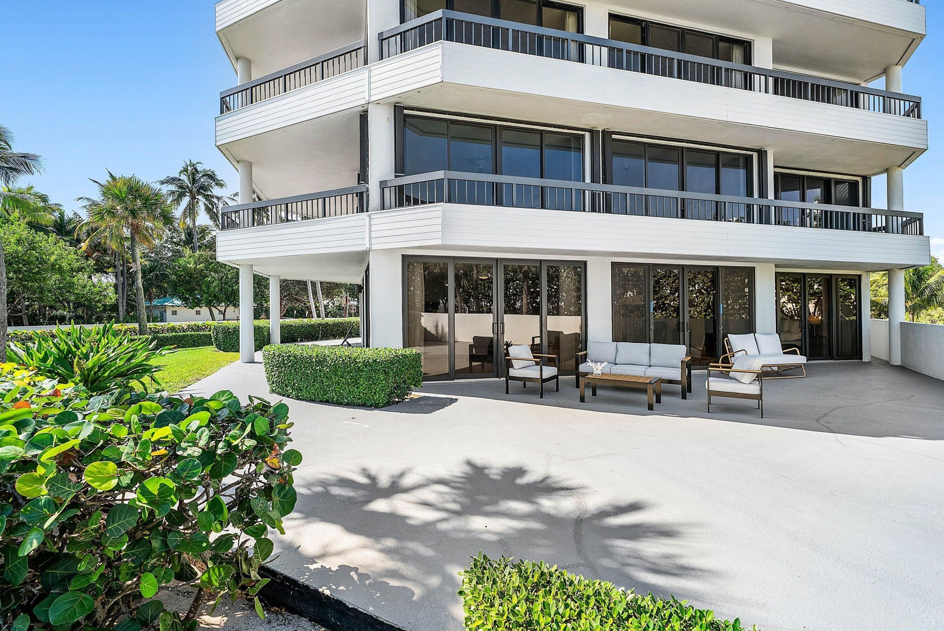 120 S Ocean Boulevard, Unit 1a, Delray Beach, FL 33483 Photo