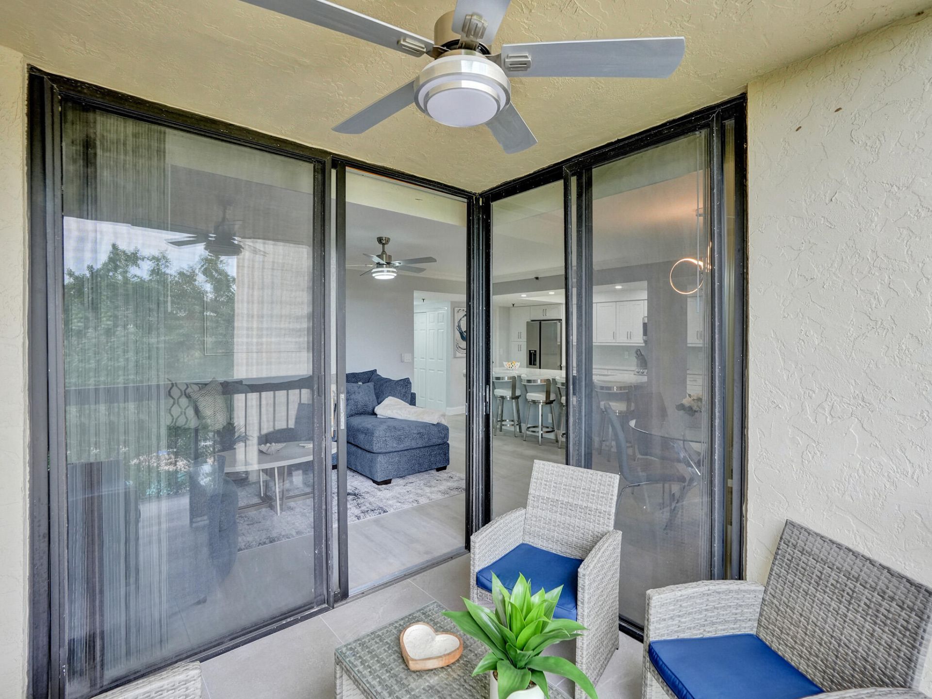 955 Egret Circle, Unit 405, Delray Beach, FL 33444 Photo