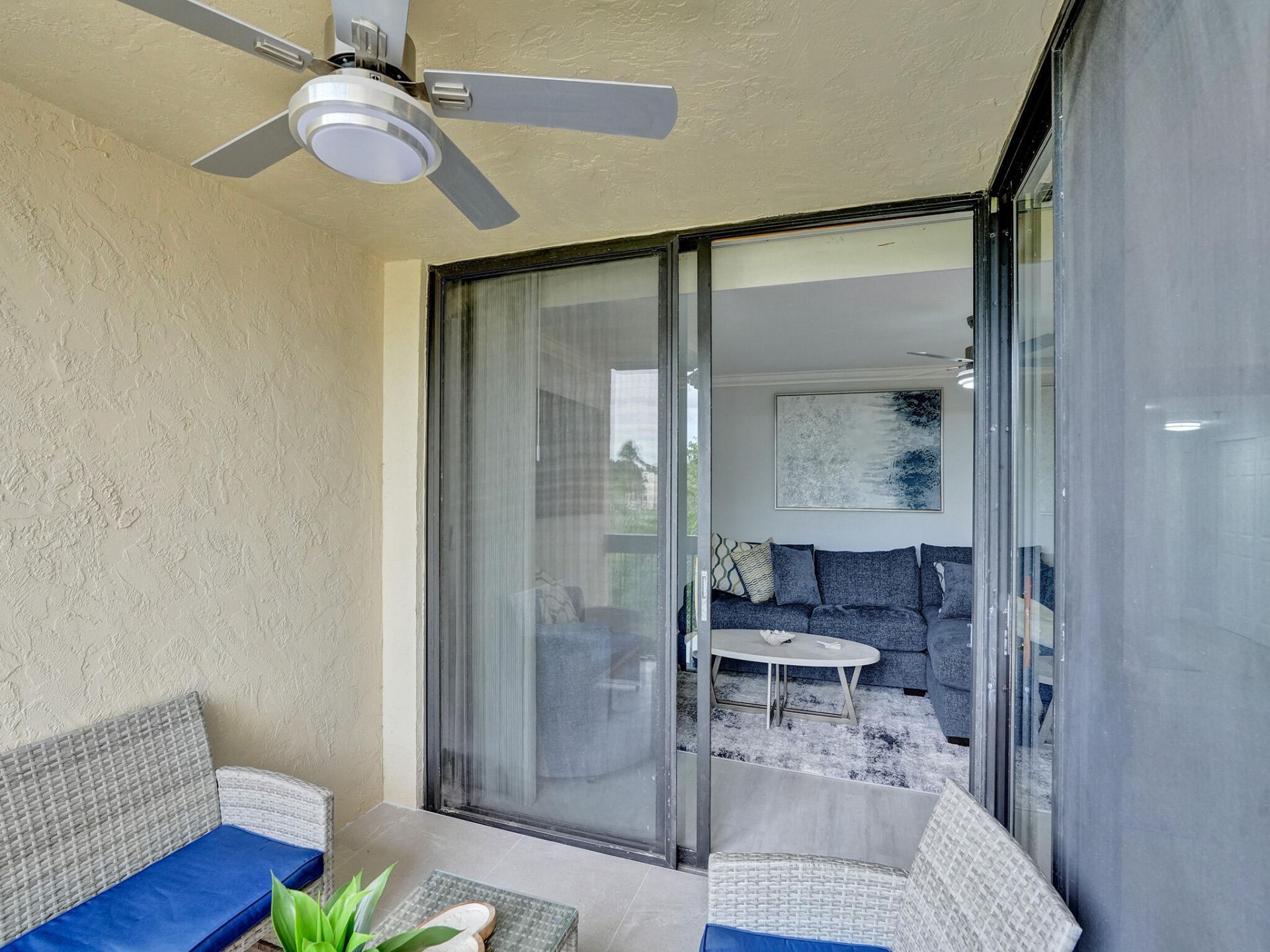 955 Egret Circle, Unit 405, Delray Beach, FL 33444 Photo