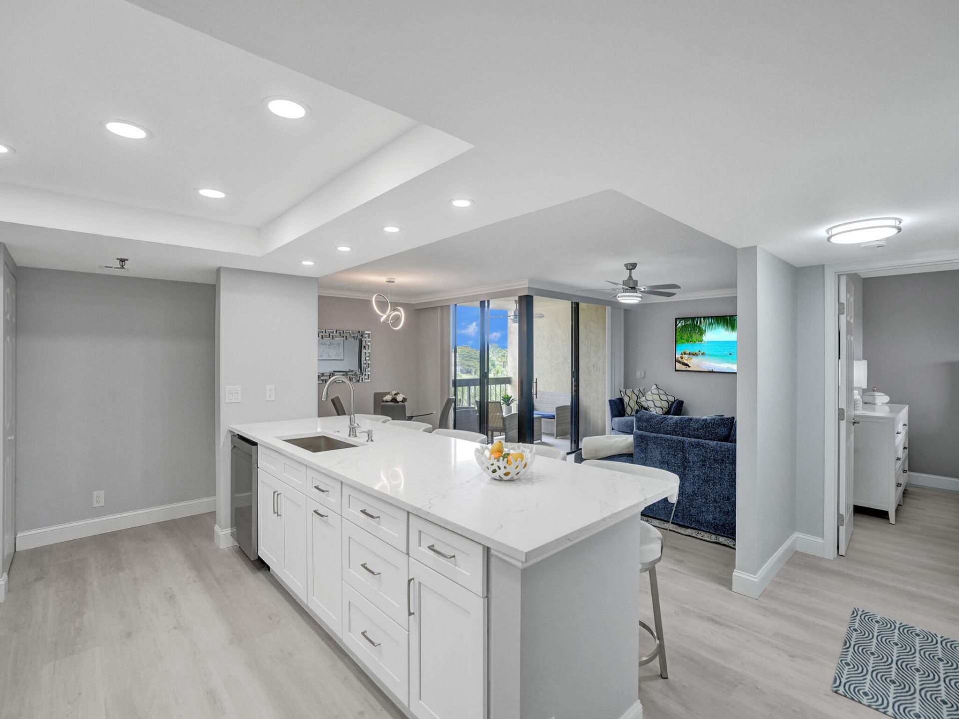 955 Egret Circle, Unit 405, Delray Beach, FL 33444 Photo