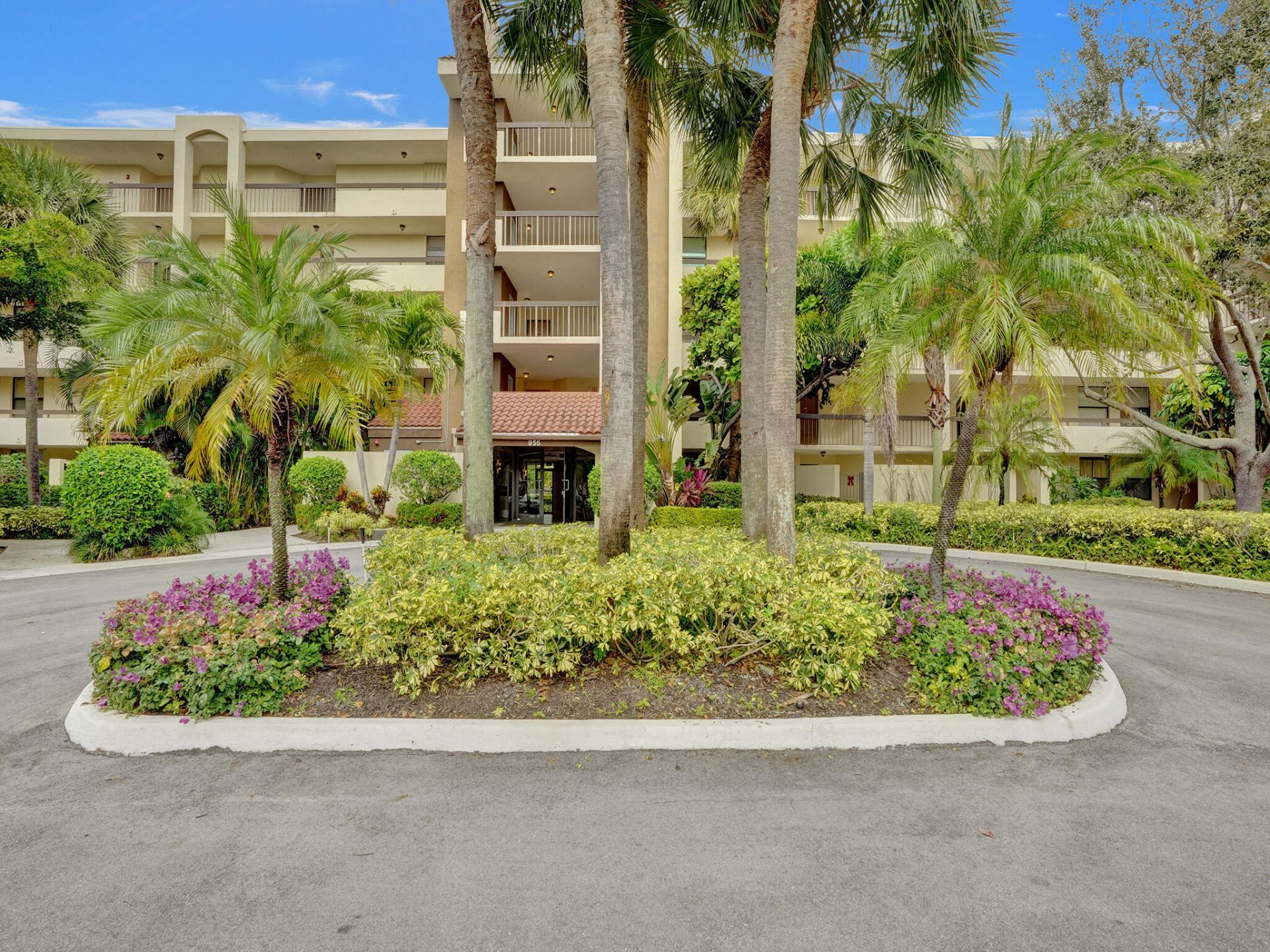 955 Egret Circle, Unit 405, Delray Beach, FL 33444 Photo