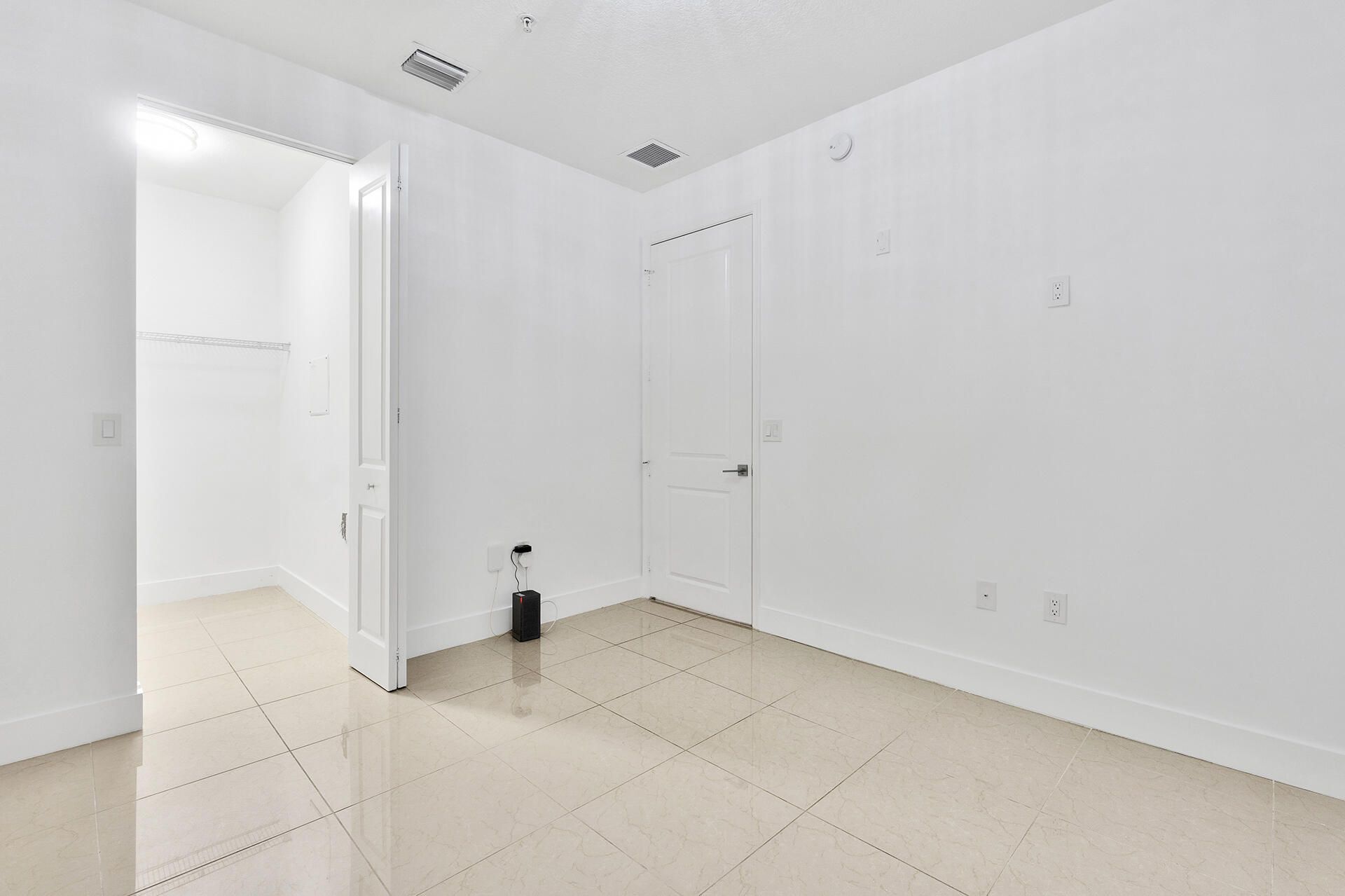 3020 NW 125th Avenue, Unit 223, Sunrise, FL 33323 Photo