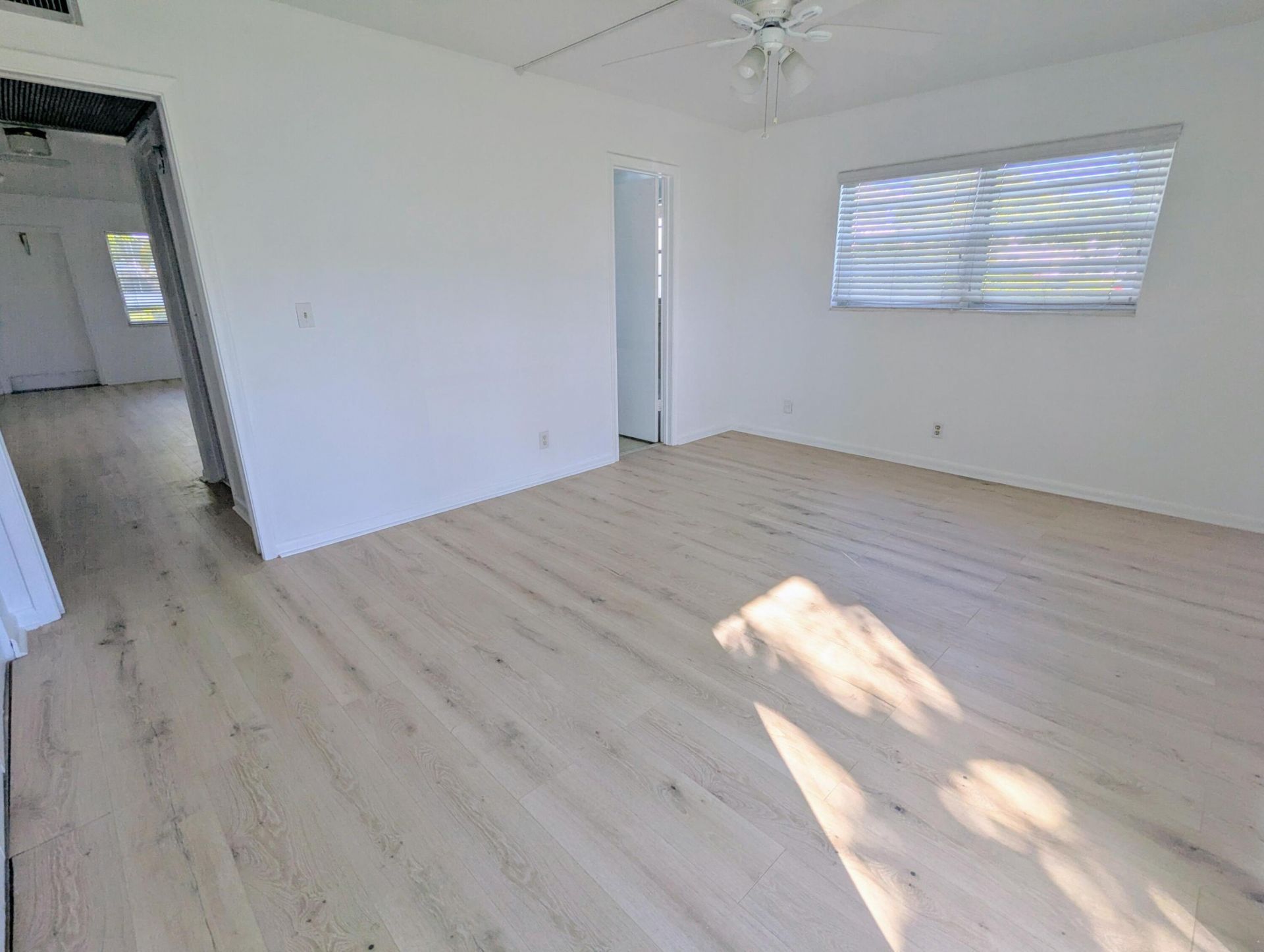 353 Sheffield O, West Palm Beach, FL 33417 Photo