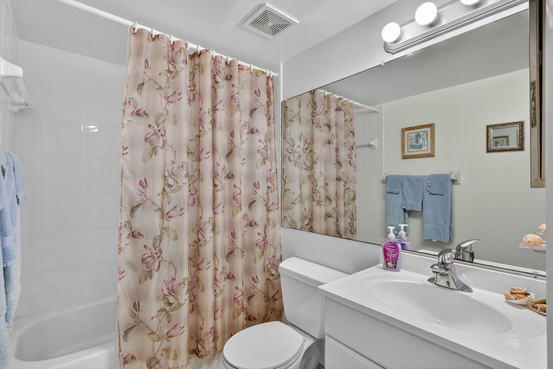 7410 S Ocean Drive, Unit 109, Jensen Beach, FL 34957 Photo