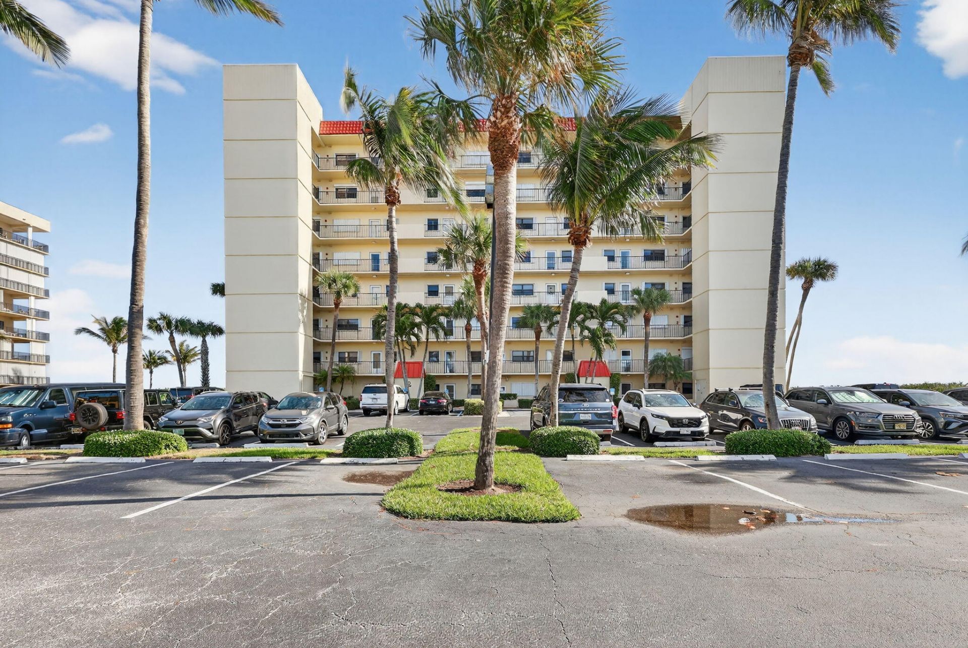 7410 S Ocean Drive, Unit 109, Jensen Beach, FL 34957 Photo